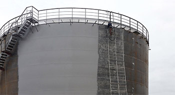 Vertical tanks corrosion protection